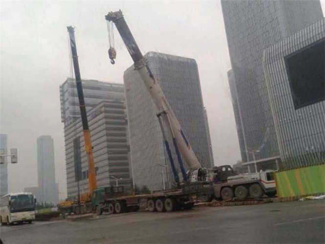 湘阴县25吨吊车能吊多重设备？